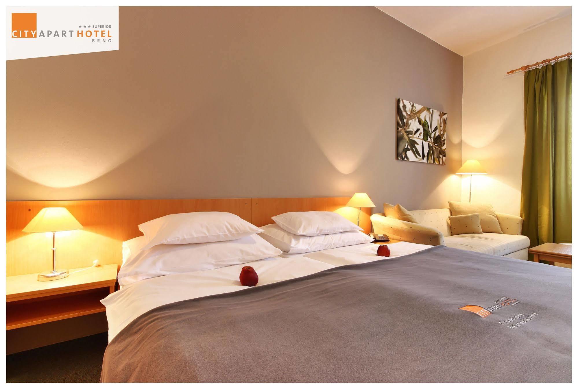 City Apart Hotel Brno Exterior photo