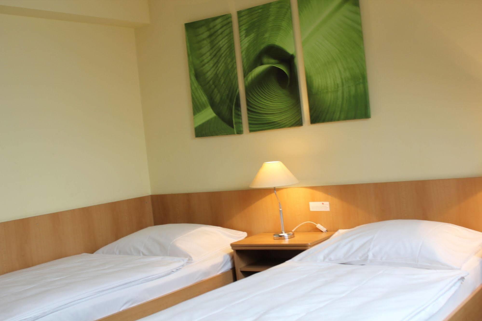 City Apart Hotel Brno Exterior photo