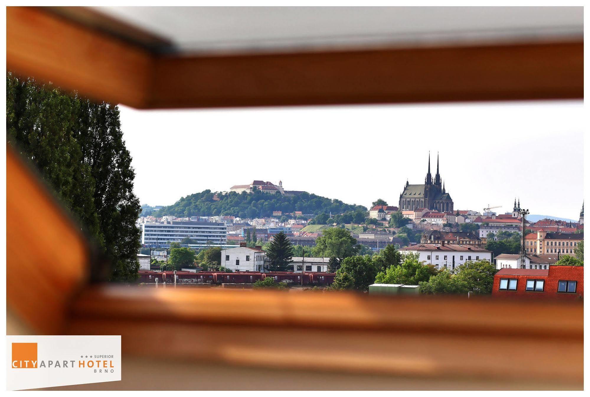 City Apart Hotel Brno Exterior photo
